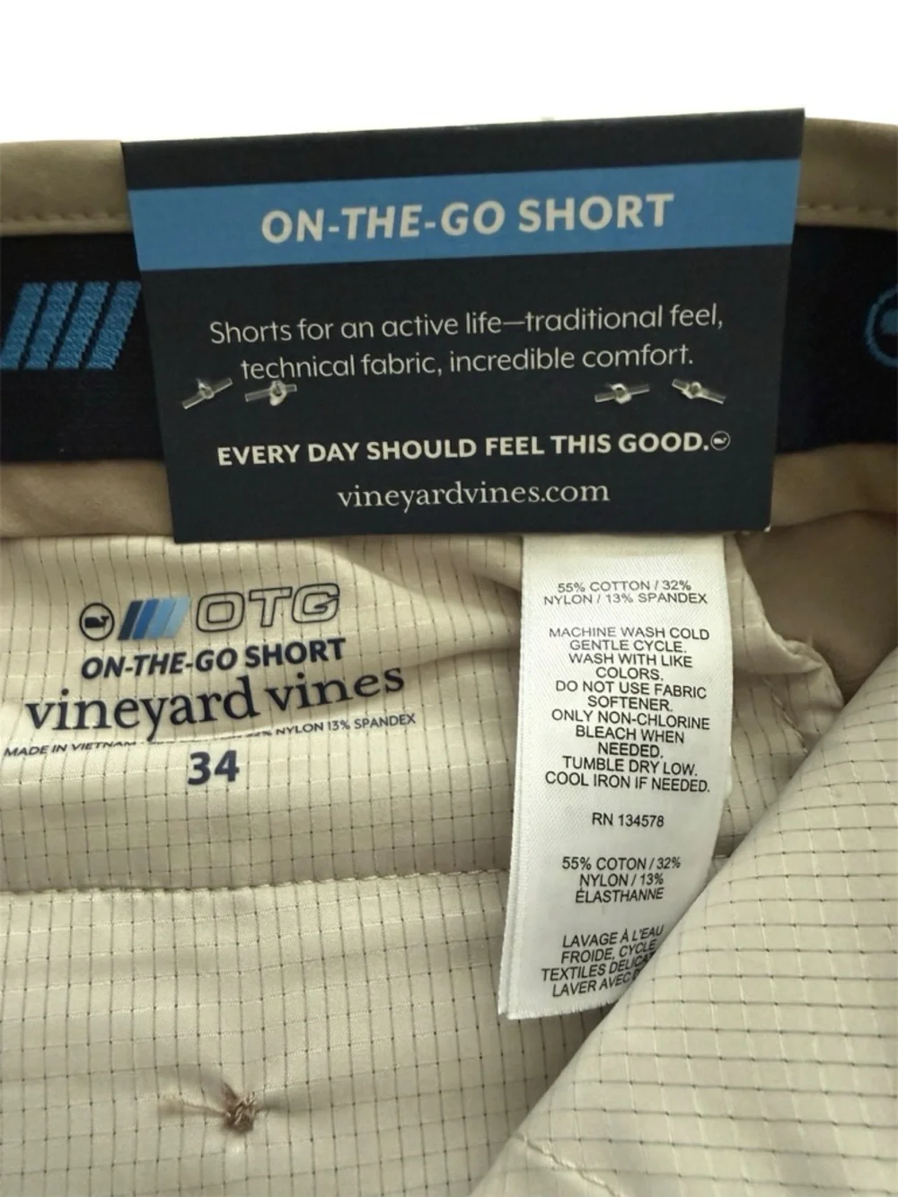 Vineyard Vines OTG On-The-Go Shorts Khaki 9” Performance Size 34 NWT - Picture 2 of 5